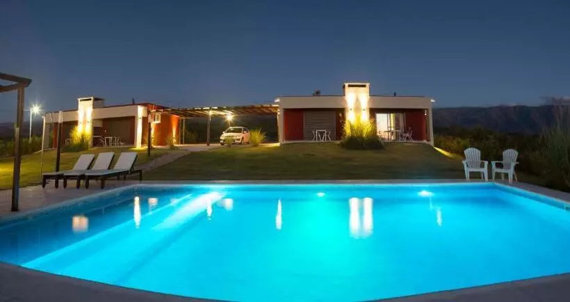 Hotelli Colinas De Nono