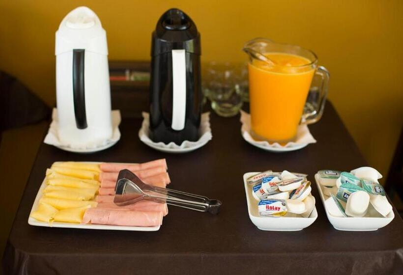 Hotel Colinas De Nono