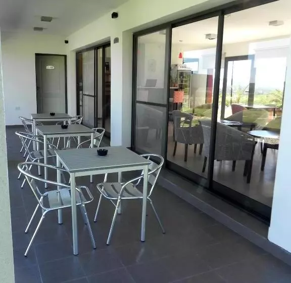 Hotelli Colinas De Nono