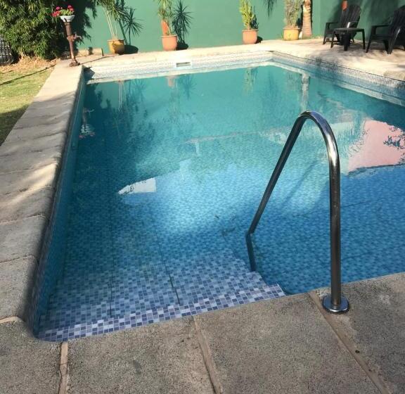 Hotel Cristobal De Colón