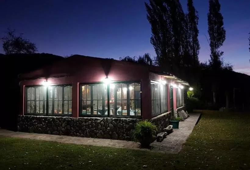 هتل Finca La Media Luna