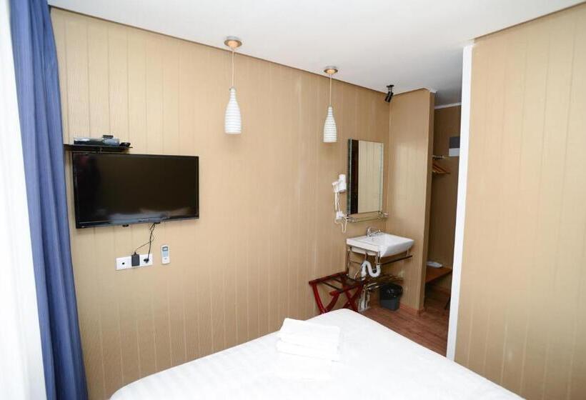 هتل Grushevy Hospitality Boutique