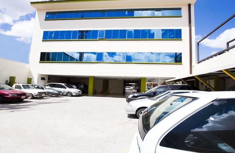 فندق Las Gardenias