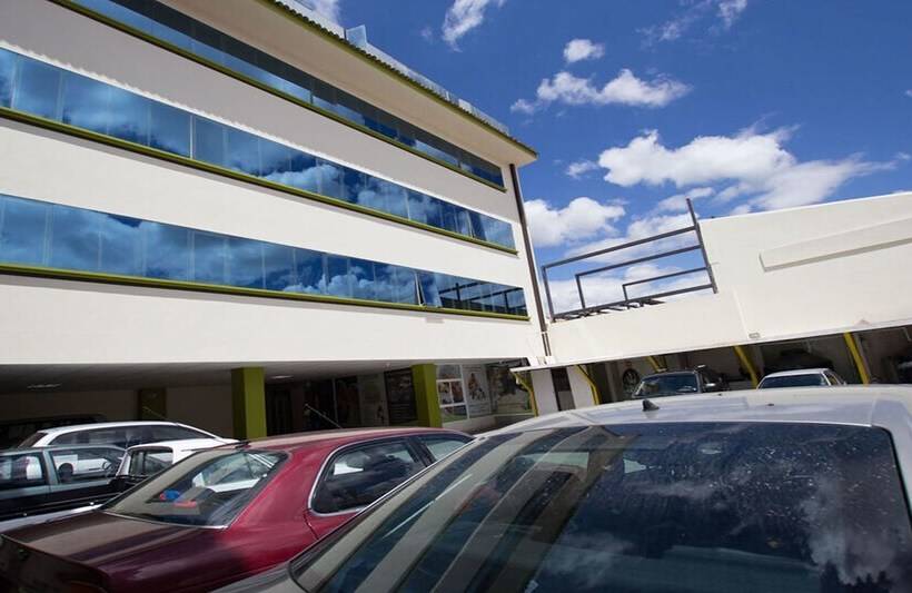 فندق Las Gardenias