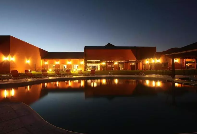ホテル Nawan Resort Serrano