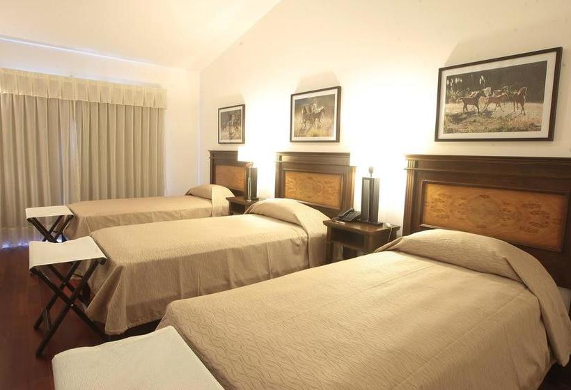 Hotelli Nawan Resort Serrano