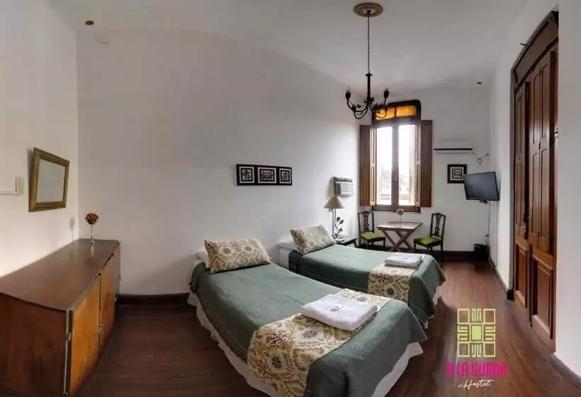A La Gurda Hostel