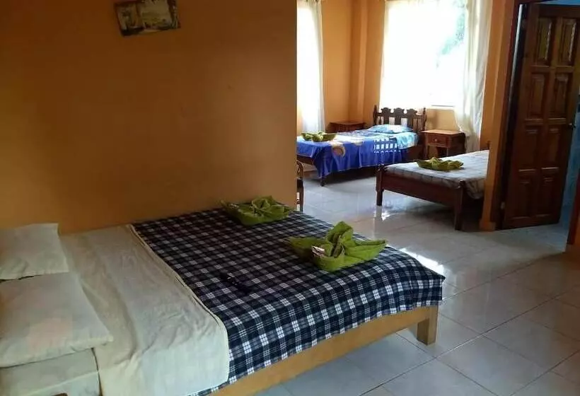Retkeilymaja Hostal Tena ñaui