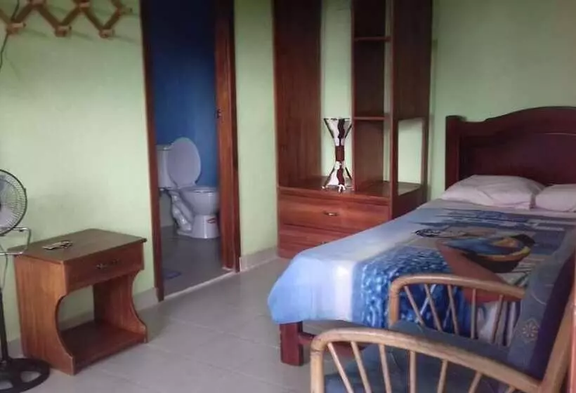 Retkeilymaja Hostal Tena ñaui