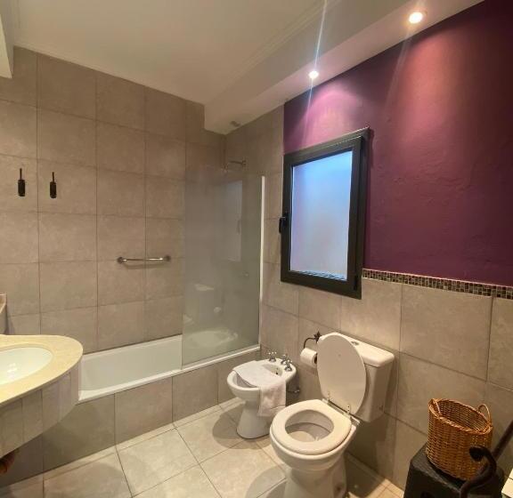 تختخواب و صبحانه Las Chirimoyas