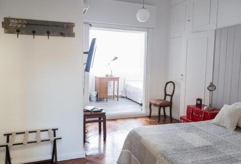 تختخواب و صبحانه Optimus Ba