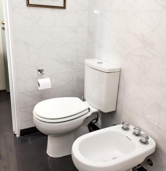 تختخواب و صبحانه Optimus Ba