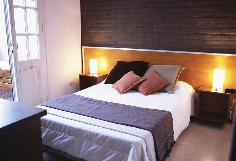 Hostel Carlos Gardel