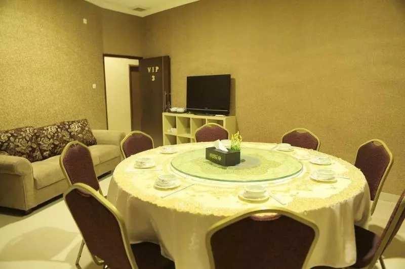 Hotel 55