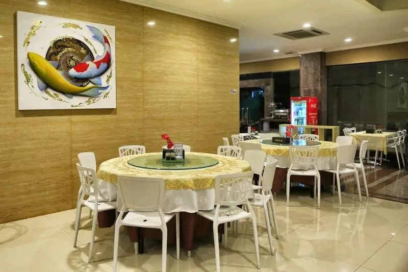 Hotel 55