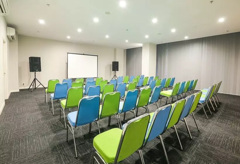Hotel Citradream Bintaro