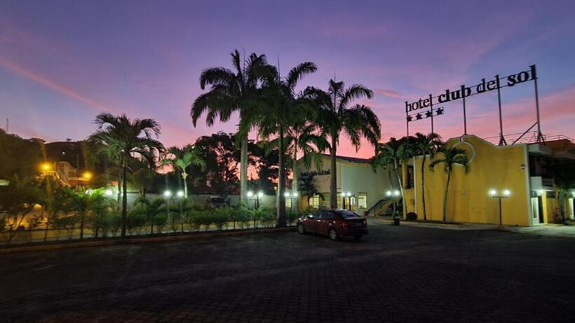 هتل Club Del Sol
