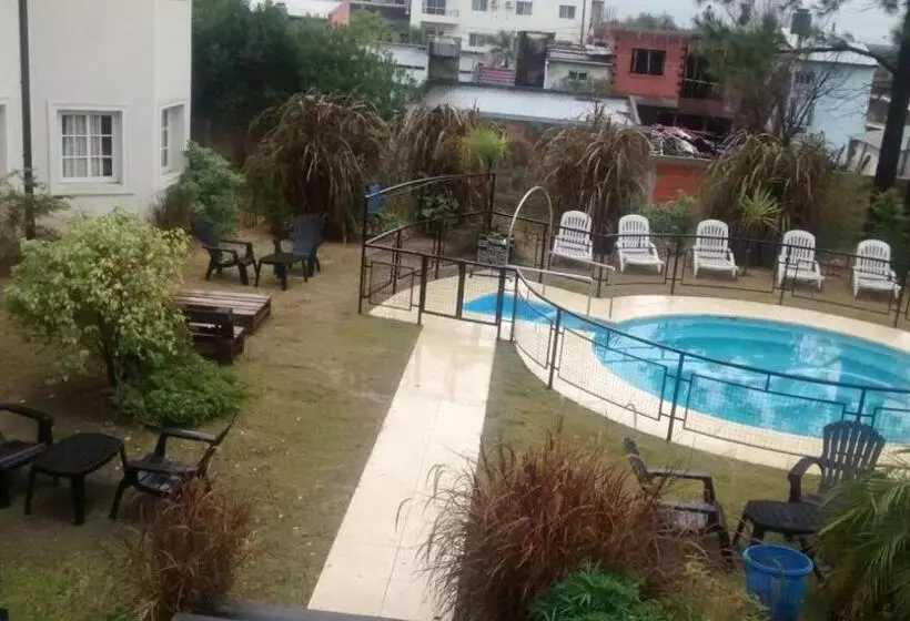 ホテル Queguay