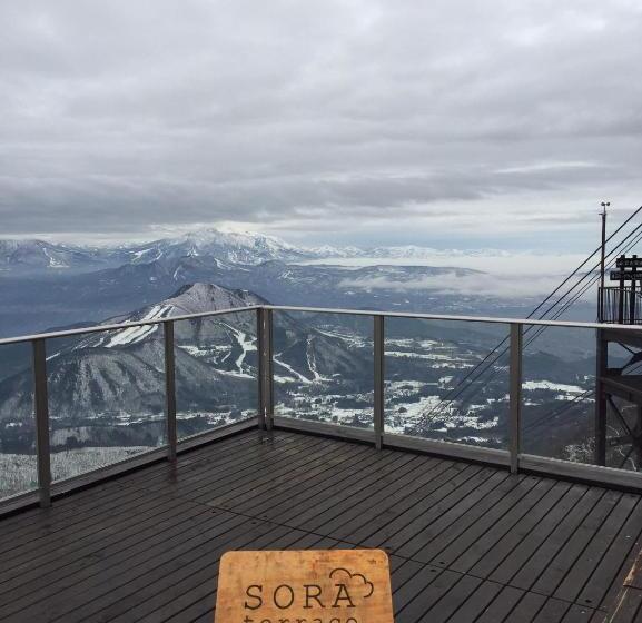 בית מלון כפרי Ryuo Park