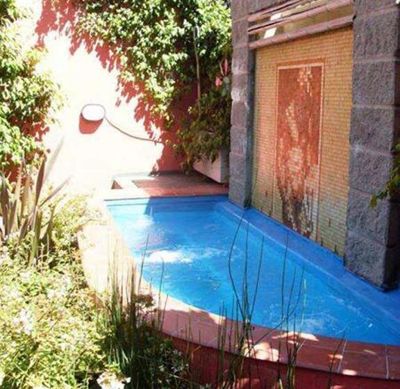 Lgy Bed & Breakfast Only Men