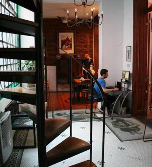 Lgy Bed & Breakfast Only Men