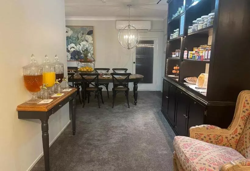 Aamiaismajoitus (B&B) Cypress Bnb