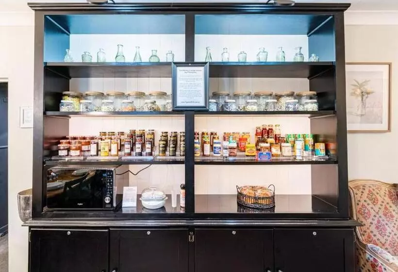 Aamiaismajoitus (B&B) Cypress Bnb