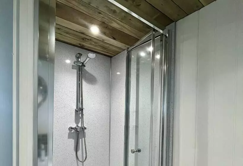 Hotelli Aberaeron Pods Luxury Accommodation