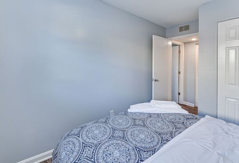 7 Mi To Louisville: Family Friendly Jefferson Home