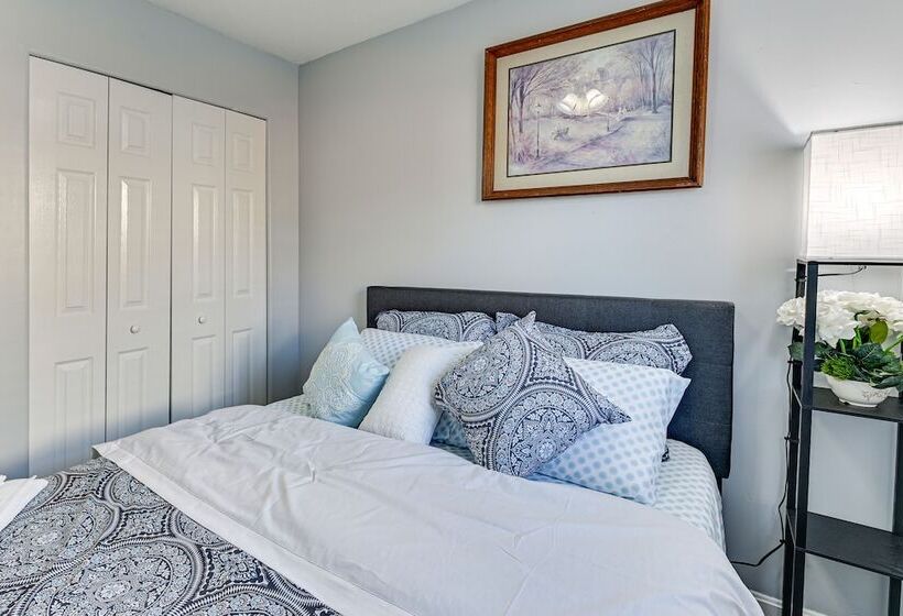 7 Mi To Louisville: Family Friendly Jefferson Home