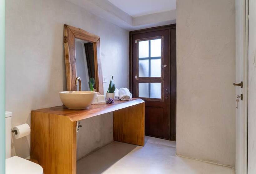 Lemon Garden Residence