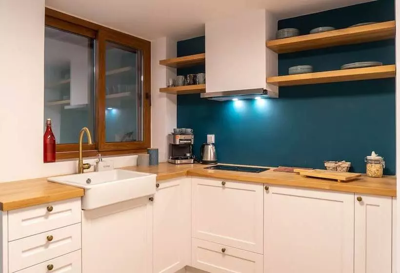 Lemon Garden Residence