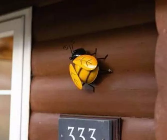 Mountain View 2 Bed Log Cabin