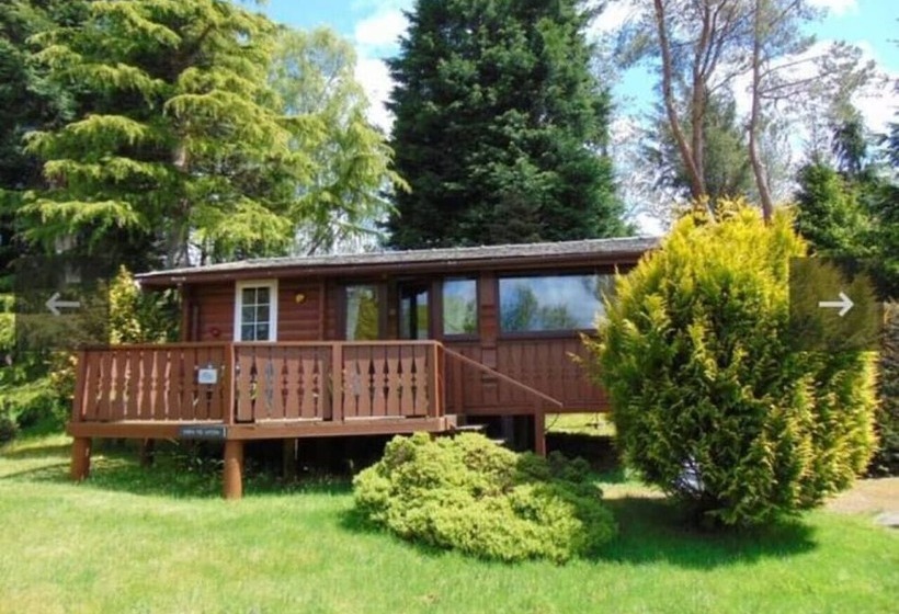 Mountain View 2 Bed Log Cabin