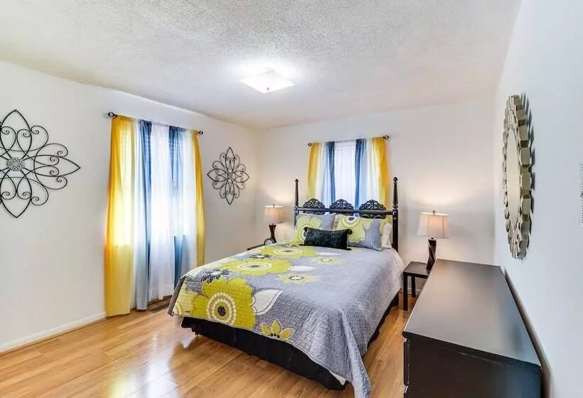 Peaceful Trenton Home W/ Patio Near Hiking!