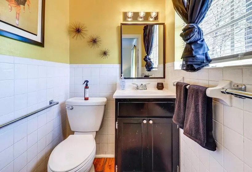 Peaceful Trenton Home W/ Patio Near Hiking!