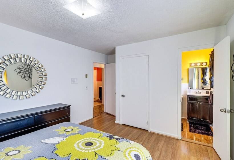 Peaceful Trenton Home W/ Patio Near Hiking!