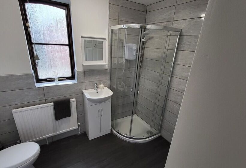 Резиденция Heart Of Lincoln City, 3 Bedrooms, Sleeps 4 Guests