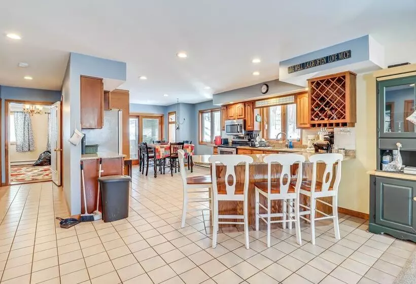 Spacious Hazleton Home   Walk To Lake Susquehanna!