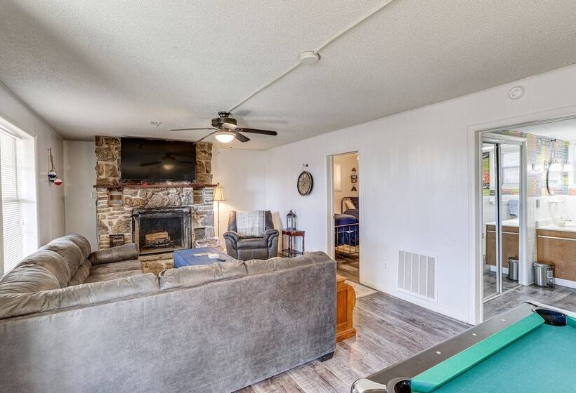 Arkansas Lake House W/ Private Dock!