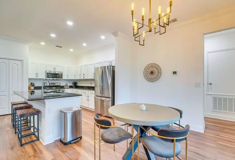 Brooksville Home ~ 12 Mi To Cabot Citrus Farms