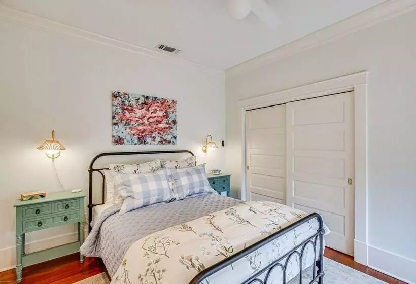 1 Mi To Downtown Tyler: Historic Home W/ Porch!