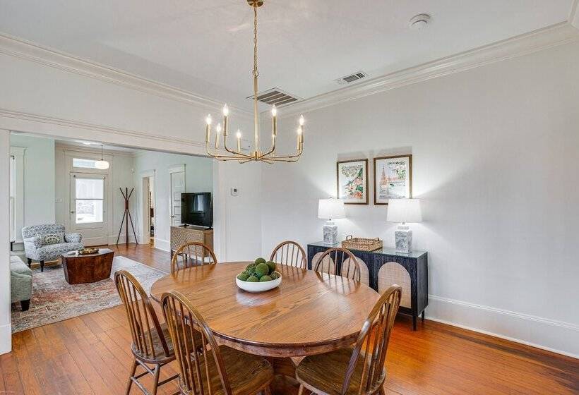 1 Mi To Downtown Tyler: Historic Home W/ Porch!