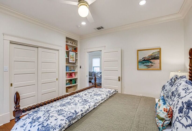 1 Mi To Downtown Tyler: Historic Home W/ Porch!