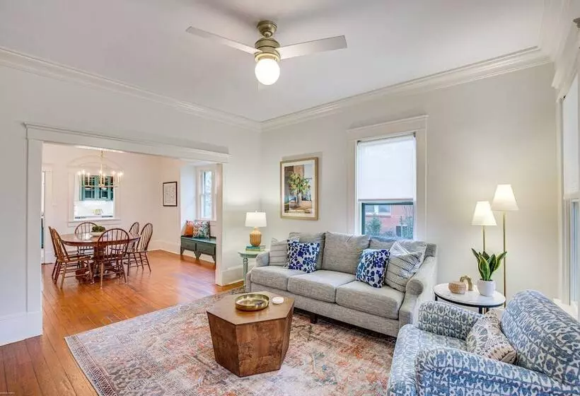 1 Mi To Downtown Tyler: Historic Home W/ Porch!