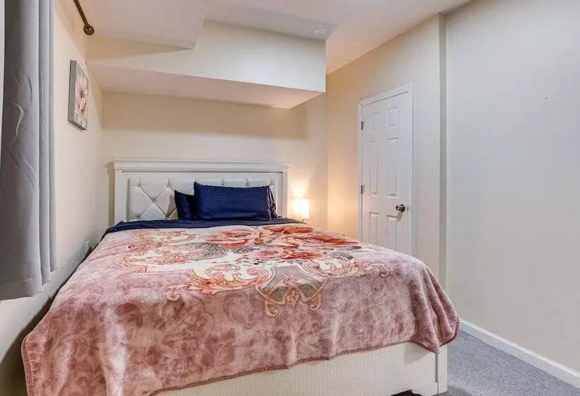 Comfortable Elizabeth Retreat ~ 16 Mi To Manhattan