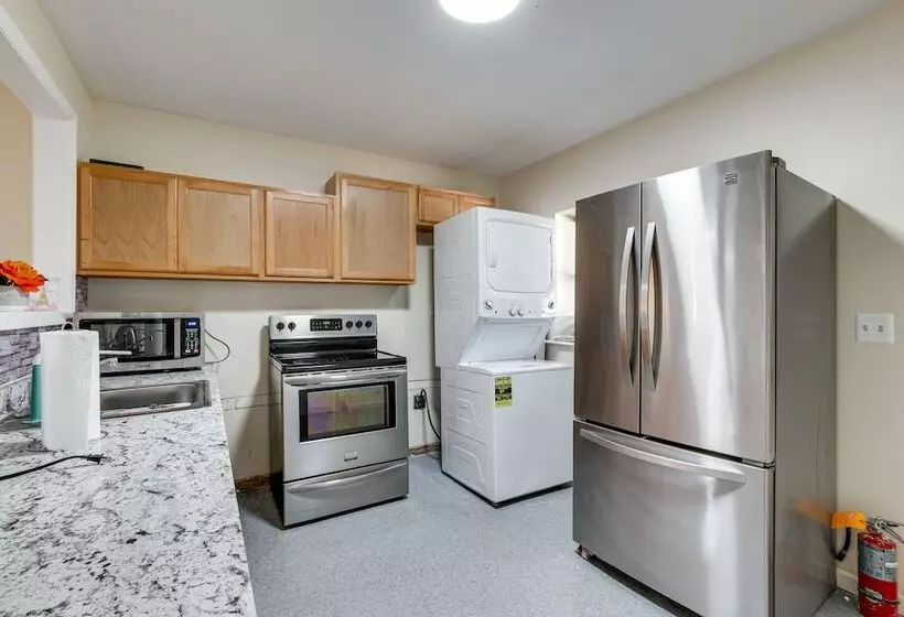 Comfortable Elizabeth Retreat ~ 16 Mi To Manhattan