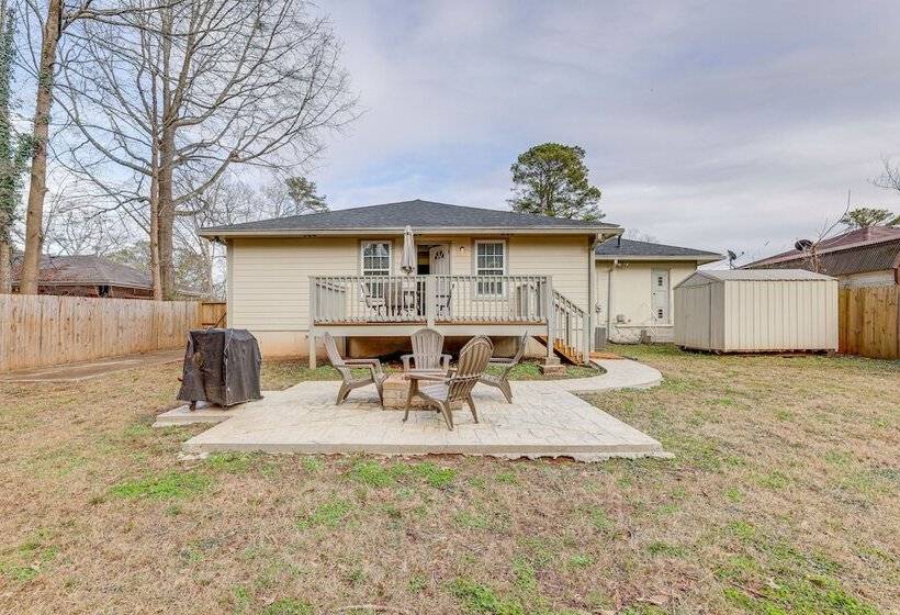 Decatur Home W/ Fire Pit, Near Little Five Points!