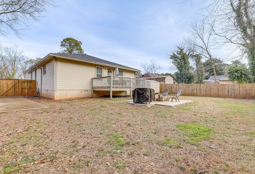 Decatur Home W/ Fire Pit, Near Little Five Points!