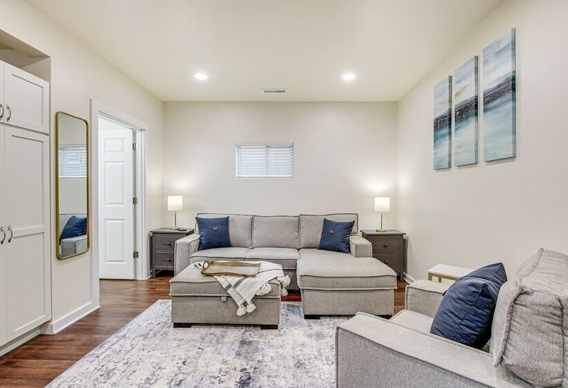 Dog Friendly Sheboygan Home   1 Mi To Town!